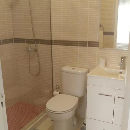 Musa Mar With Balcony Panoramic View In The Residential Area كوارتيرا