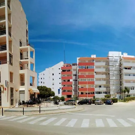 Musa Mar With Balcony Panoramic View In The Residential Area Quarteira